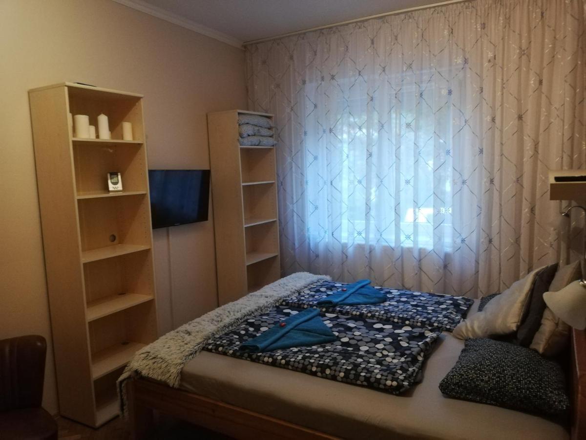 巴拉顿菲赖德Lili Apartman公寓 外观 照片